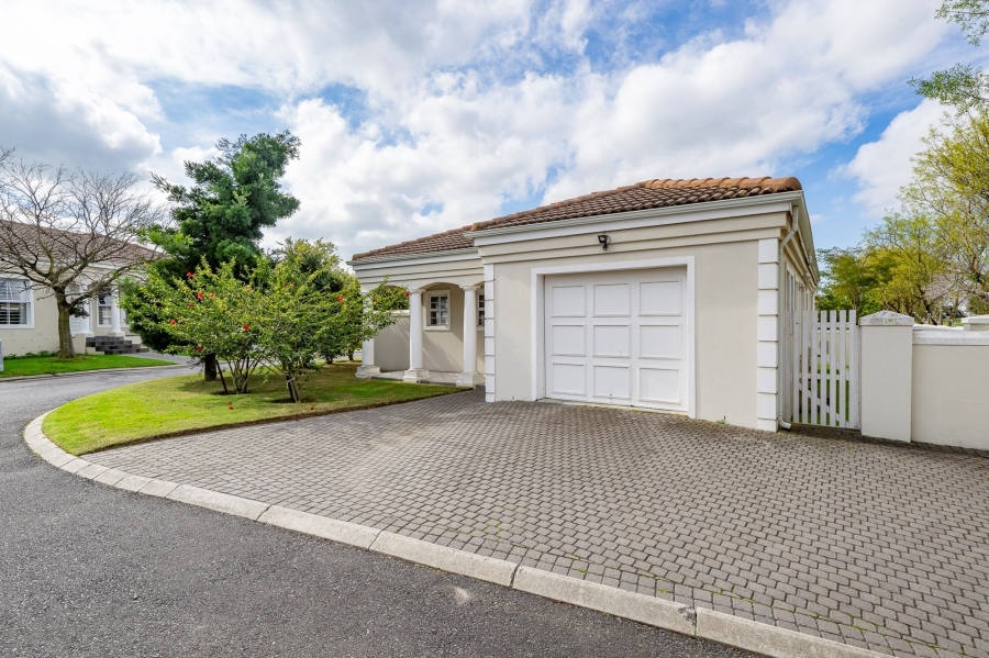 2 Bedroom Property for Sale in Vierlanden Western Cape